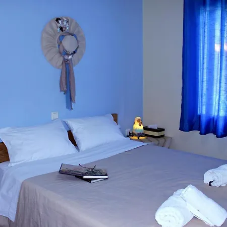 شقة Koukounaries Límni