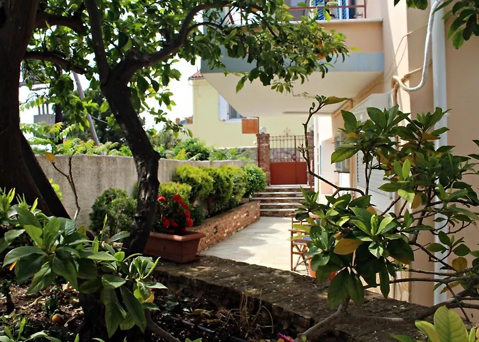 Koukounaries Apartment Limni (Evia)