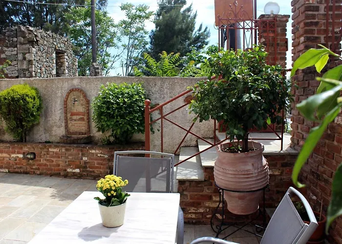 Apartment Koukounaries *